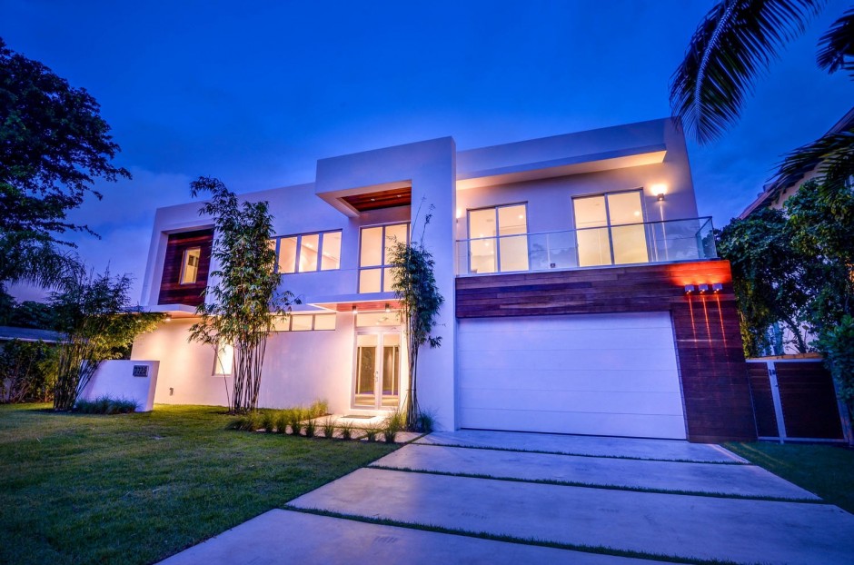 2 - Front Exterior Twilight