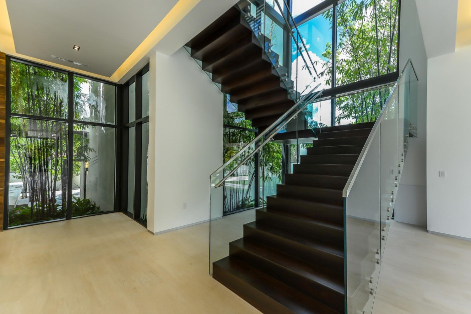 4780 SW 86th Terrace Miami FL-large-007-62-4780 31-1499x1000-72dpi